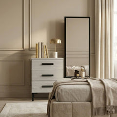 Besa Dresser