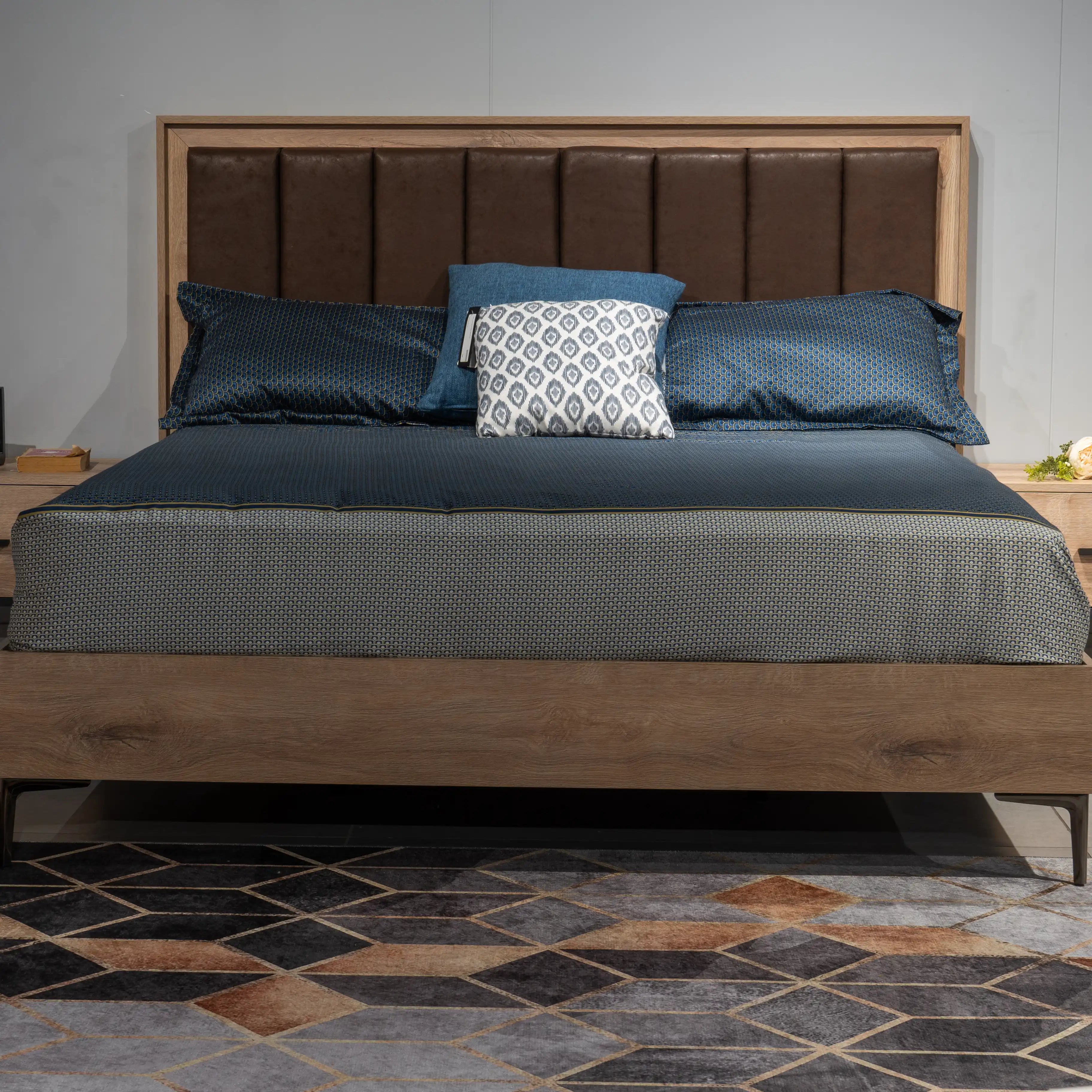 Modloft Queen Size Bed - ROVE PAKISTAN