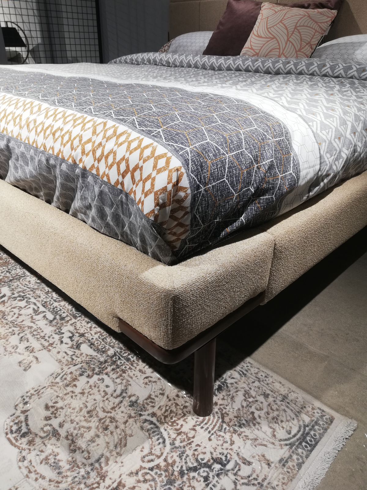 Fany King Size Bed - ROVE PAKISTAN