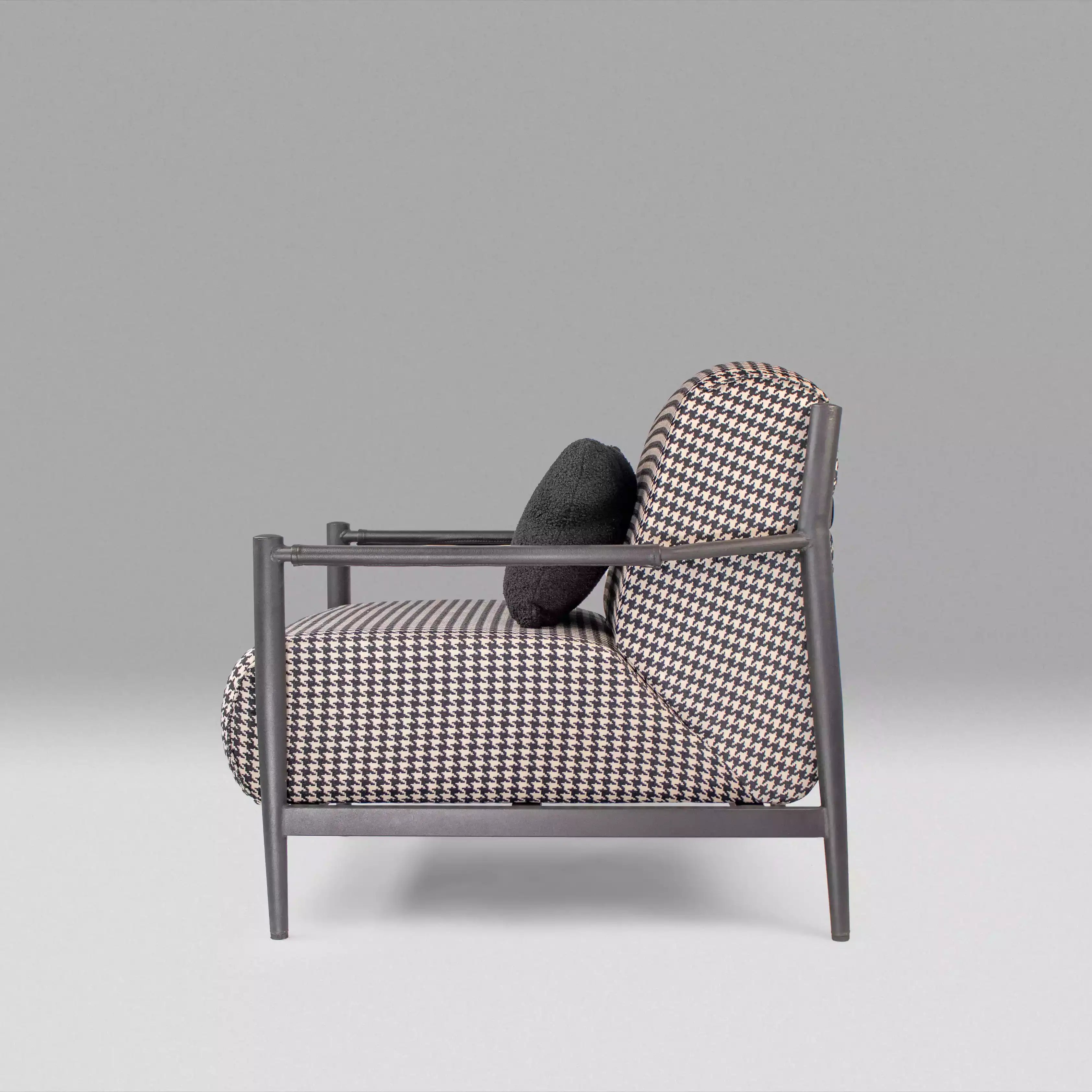 Vista Arm Chair - ROVE